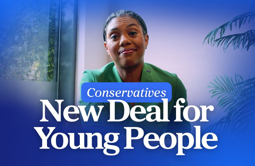 Conservatives pledge to cut Student loan interest